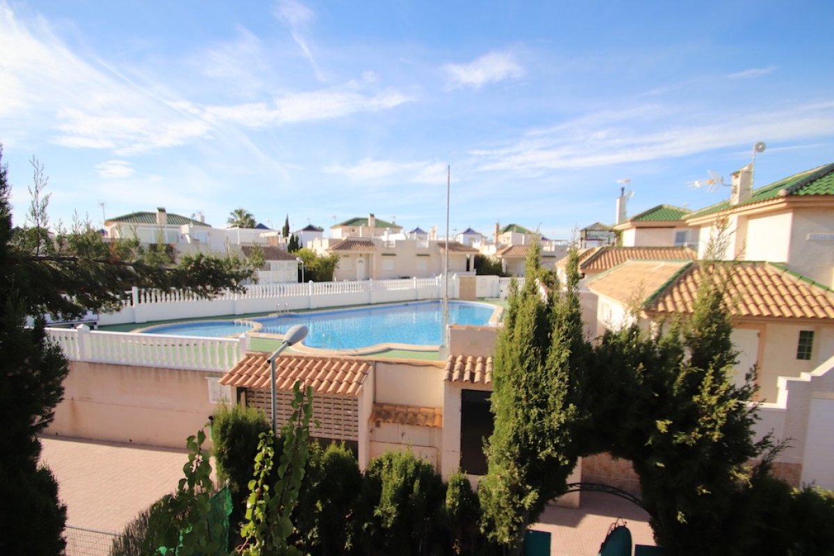 Resale - 3 Bedroom 1 Bathroom Bungalow in Torrevieja - Los altos - Alicante Resale - 3 Bedroom 1 Bathroom Bungalow in Torrevieja - Los altos - Alicante