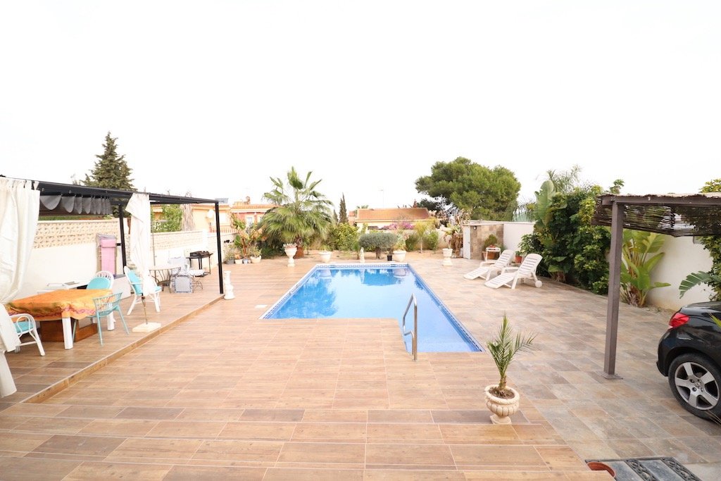 Resale - 3 Bedroom 3 Bathroom Villa in Torrevieja - Los balcones - Alicante Resale - 3 Bedroom 3 Bathroom Villa in Torrevieja - Los balcones - Alicante