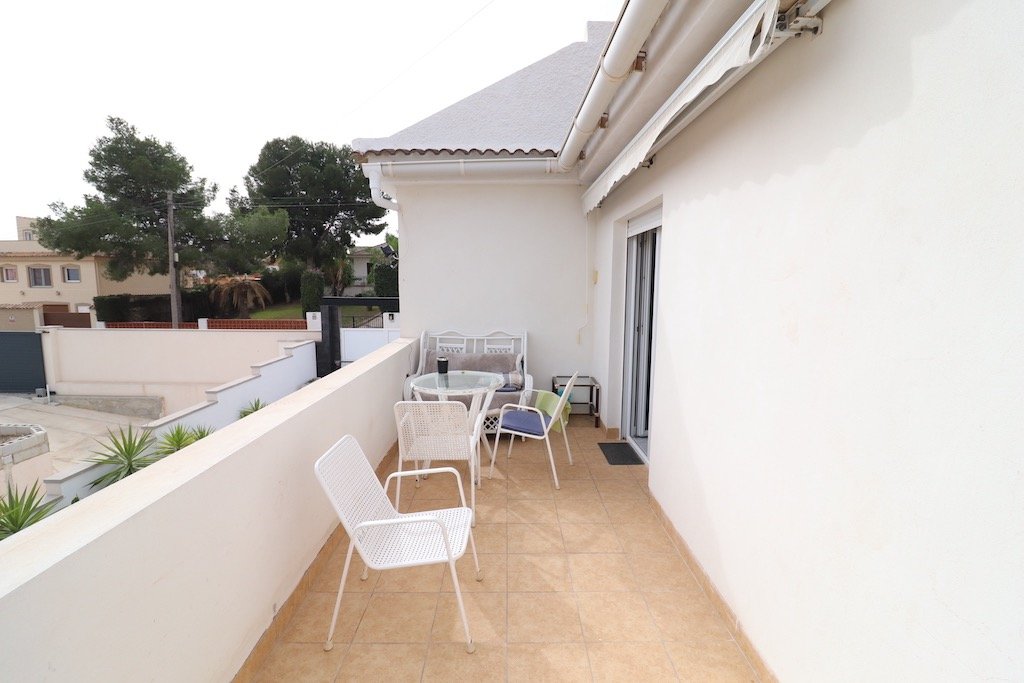 Resale - 3 Bedroom 3 Bathroom Villa in Torrevieja - Los balcones - Alicante Resale - 3 Bedroom 3 Bathroom Villa in Torrevieja - Los balcones - Alicante
