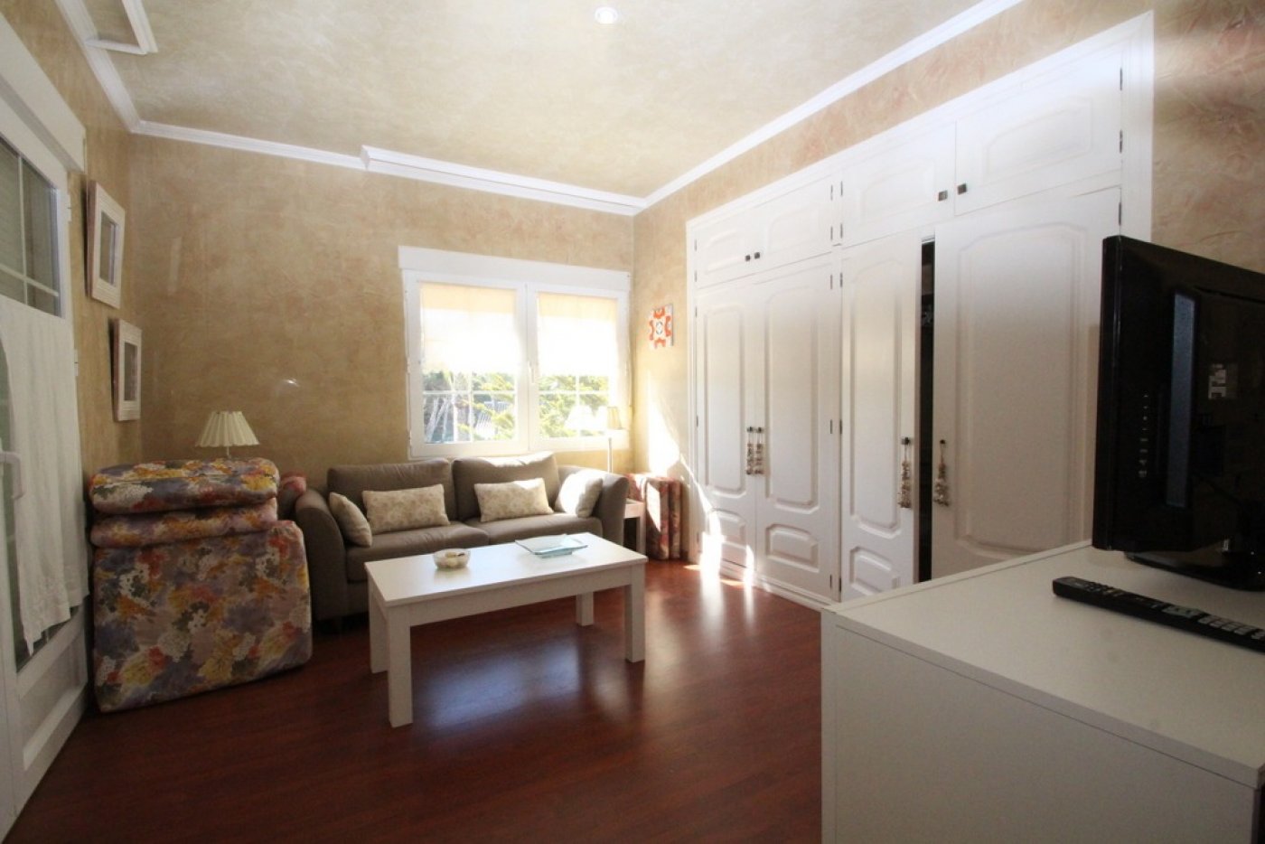 Resale - 5 Bedroom 5 Bathroom Villa in Orihuela Costa - Cabo Roig - Alicante Resale - 5 Bedroom 5 Bathroom Villa in Orihuela Costa - Cabo Roig - Alicante