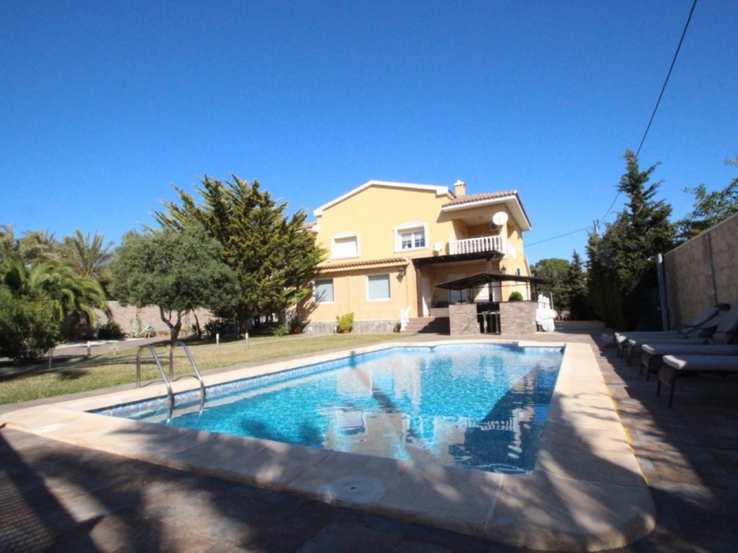 5 Bedroom 5 Bathroom Villa in Orihuela Costa