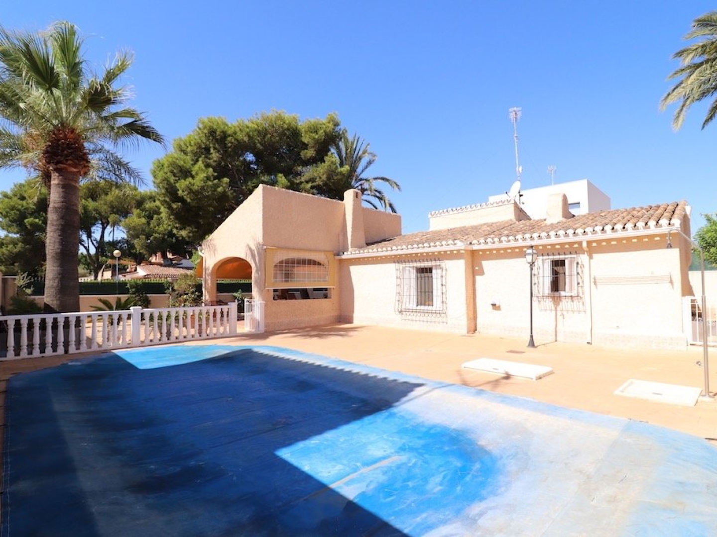 4 Bedroom 2 Bathroom Villa in Orihuela Costa