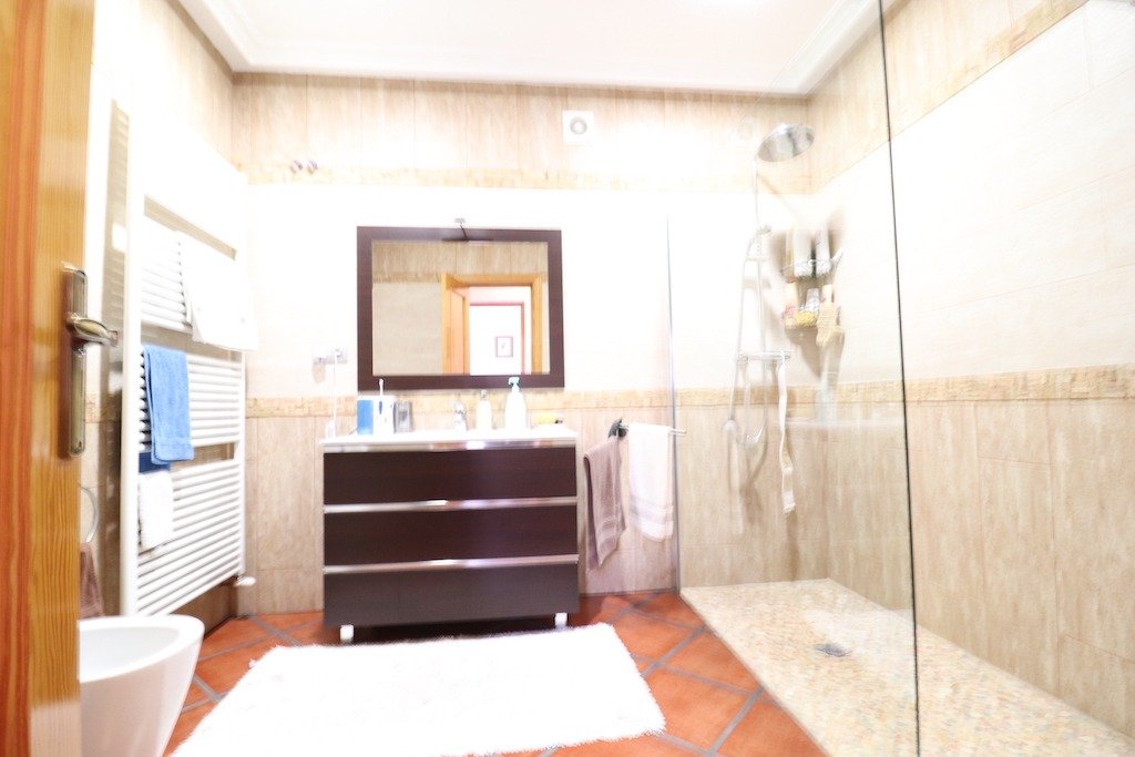 Resale - 5 Bedroom 3 Bathroom Villa in Torrevieja - El chaparral - Alicante Resale - 5 Bedroom 3 Bathroom Villa in Torrevieja - El chaparral - Alicante