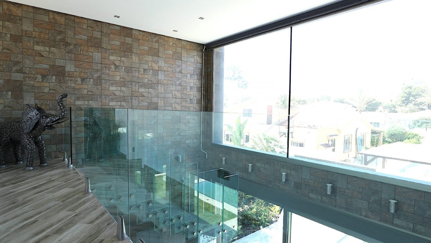 Resale - 3 Bedroom 2 Bathroom Villa in Torrevieja - Los Angeles - Alicante Resale - 3 Bedroom 2 Bathroom Villa in Torrevieja - Los Angeles - Alicante