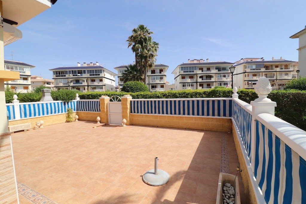 Resale - 2 Bedroom 2 Bathroom Terraced house in Torrevieja - La Mata - Alicante Resale - 2 Bedroom 2 Bathroom Terraced house in Torrevieja - La Mata - Alicante