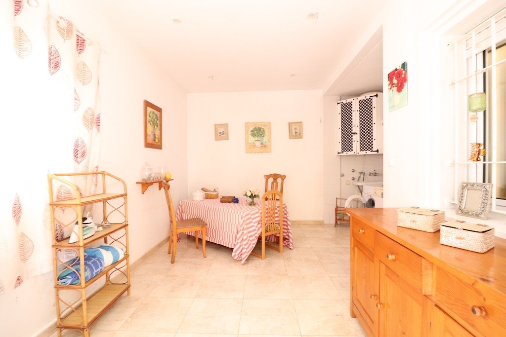 Resale - 3 Bedroom 2 Bathroom Terraced house in Orihuela Costa - Campoamor - Alicante Resale - 3 Bedroom 2 Bathroom Terraced house in Orihuela Costa - Campoamor - Alicante
