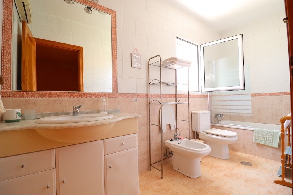 Resale - 3 Bedroom 2 Bathroom Terraced house in Orihuela Costa - Campoamor - Alicante Resale - 3 Bedroom 2 Bathroom Terraced house in Orihuela Costa - Campoamor - Alicante
