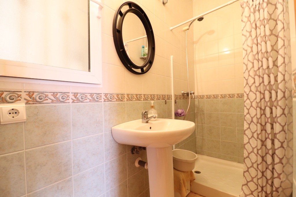 Resale - 3 Bedroom 2 Bathroom Terraced house in Orihuela Costa - Campoamor - Alicante Resale - 3 Bedroom 2 Bathroom Terraced house in Orihuela Costa - Campoamor - Alicante