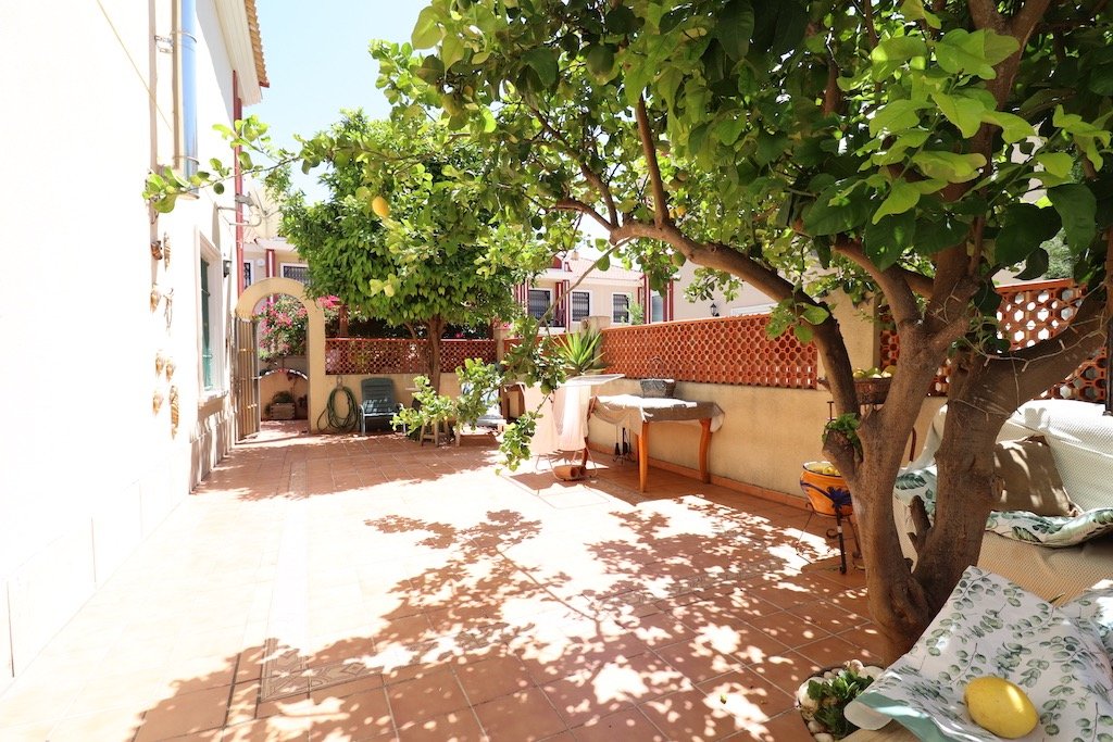 Resale - 3 Bedroom 2 Bathroom Terraced house in Orihuela Costa - Campoamor - Alicante Resale - 3 Bedroom 2 Bathroom Terraced house in Orihuela Costa - Campoamor - Alicante