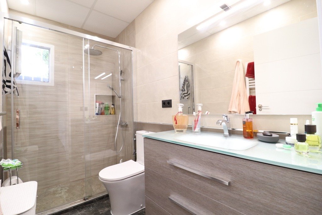 Resale - 2 Bedroom 2 Bathroom Villa in Orihuela Costa - La Florida - Alicante Resale - 2 Bedroom 2 Bathroom Villa in Orihuela Costa - La Florida - Alicante