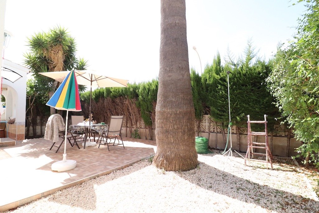 Resale - 2 Bedroom 2 Bathroom Villa in Orihuela Costa - La Florida - Alicante Resale - 2 Bedroom 2 Bathroom Villa in Orihuela Costa - La Florida - Alicante