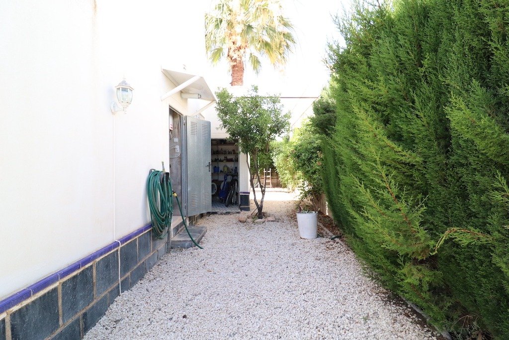 Resale - 2 Bedroom 2 Bathroom Villa in Orihuela Costa - La Florida - Alicante Resale - 2 Bedroom 2 Bathroom Villa in Orihuela Costa - La Florida - Alicante