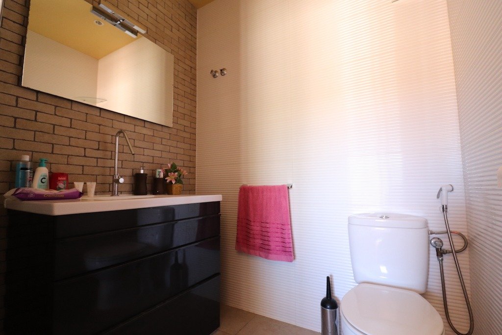 Resale - 3 Bedroom 2 Bathroom Villa in Orihuela Costa - Las Ramblas - Alicante Resale - 3 Bedroom 2 Bathroom Villa in Orihuela Costa - Las Ramblas - Alicante
