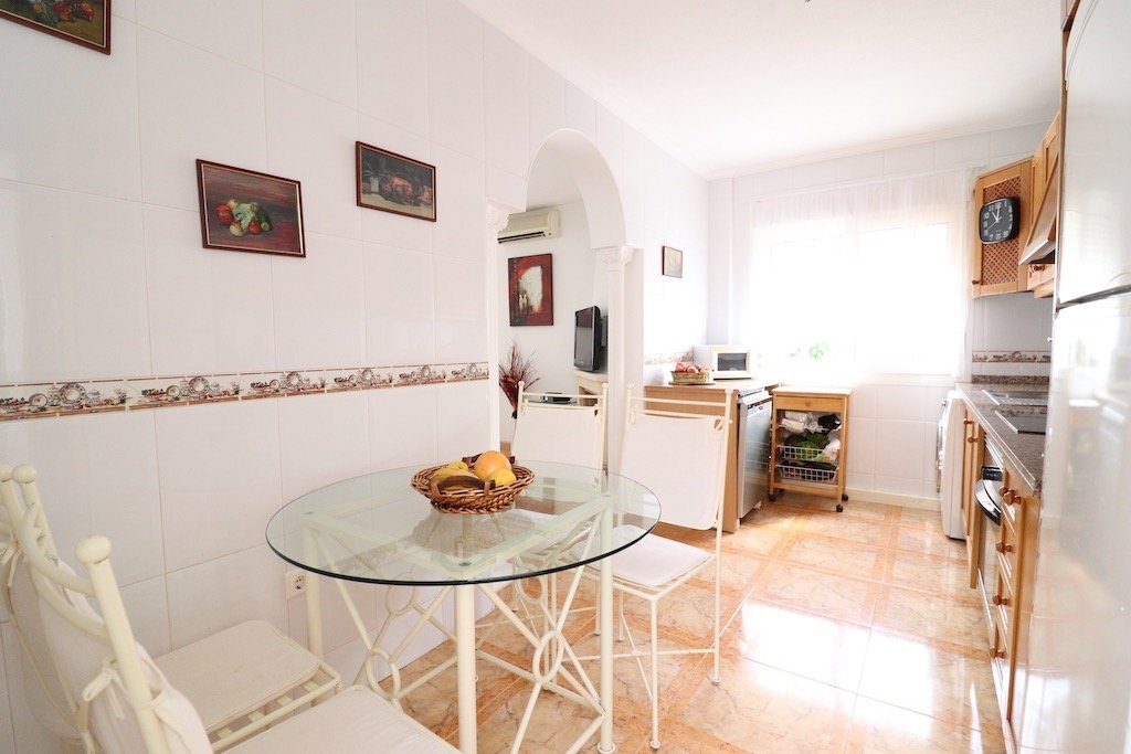 Resale - 2 Bedroom 1 Bathroom Bungalow in Orihuela Costa - PAU 8 - Alicante Resale - 2 Bedroom 1 Bathroom Bungalow in Orihuela Costa - PAU 8 - Alicante