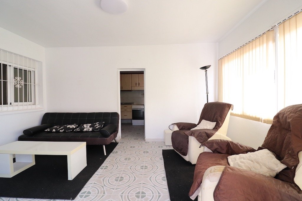 Resale - 3 Bedroom 1 Bathroom Villa in Orihuela Costa - La Florida - Alicante Resale - 3 Bedroom 1 Bathroom Villa in Orihuela Costa - La Florida - Alicante