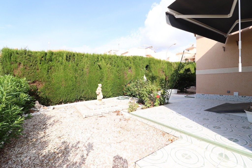 Resale - 3 Bedroom 1 Bathroom Villa in Orihuela Costa - La Florida - Alicante Resale - 3 Bedroom 1 Bathroom Villa in Orihuela Costa - La Florida - Alicante