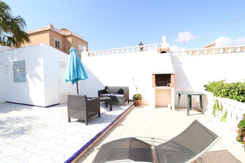 Resale - 4 Bedroom 2 Bathroom Villa in Torrevieja - El chaparral - Alicante Resale - 4 Bedroom 2 Bathroom Villa in Torrevieja - El chaparral - Alicante