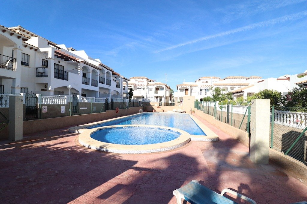 Resale - 2 Bedroom 2 Bathroom Terraced house in Orihuela Costa - La Ciñuelica - Alicante Resale - 2 Bedroom 2 Bathroom Terraced house in Orihuela Costa - La Ciñuelica - Alicante
