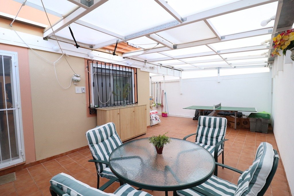Resale - 4 Bedroom 2 Bathroom Villa in Pilar de la Horadada - La Torre de la Horadada - Alicante Resale - 4 Bedroom 2 Bathroom Villa in Pilar de la Horadada - La Torre de la Horadada - Alicante