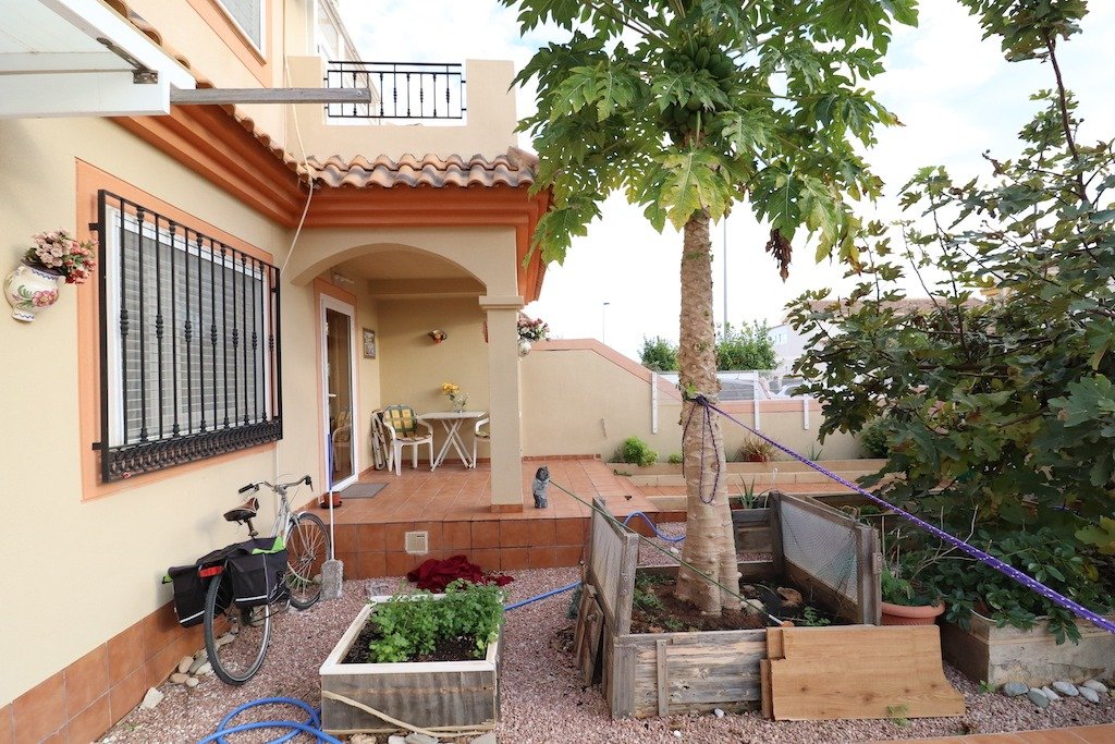 Resale - 4 Bedroom 2 Bathroom Villa in Pilar de la Horadada - La Torre de la Horadada - Alicante Resale - 4 Bedroom 2 Bathroom Villa in Pilar de la Horadada - La Torre de la Horadada - Alicante