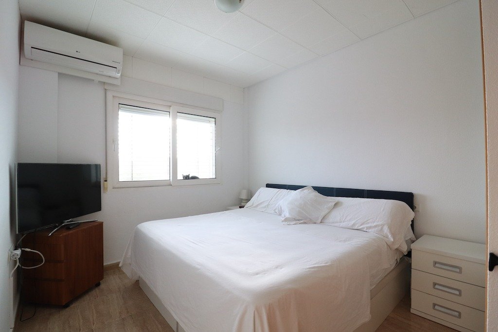 Resale - 4 Bedroom 2 Bathroom Villa in Pilar de la Horadada - La Torre de la Horadada - Alicante Resale - 4 Bedroom 2 Bathroom Villa in Pilar de la Horadada - La Torre de la Horadada - Alicante
