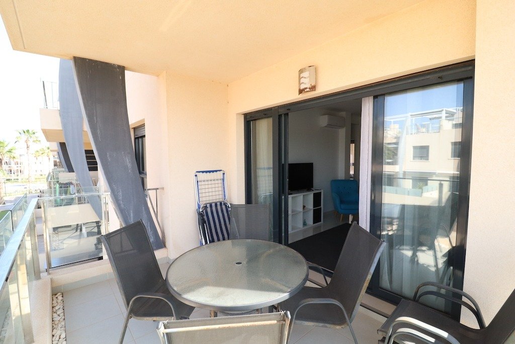 Resale - 2 Bedroom 2 Bathroom Bungalow in Pilar de la Horadada - Mil Palmeras - Alicante Resale - 2 Bedroom 2 Bathroom Bungalow in Pilar de la Horadada - Mil Palmeras - Alicante
