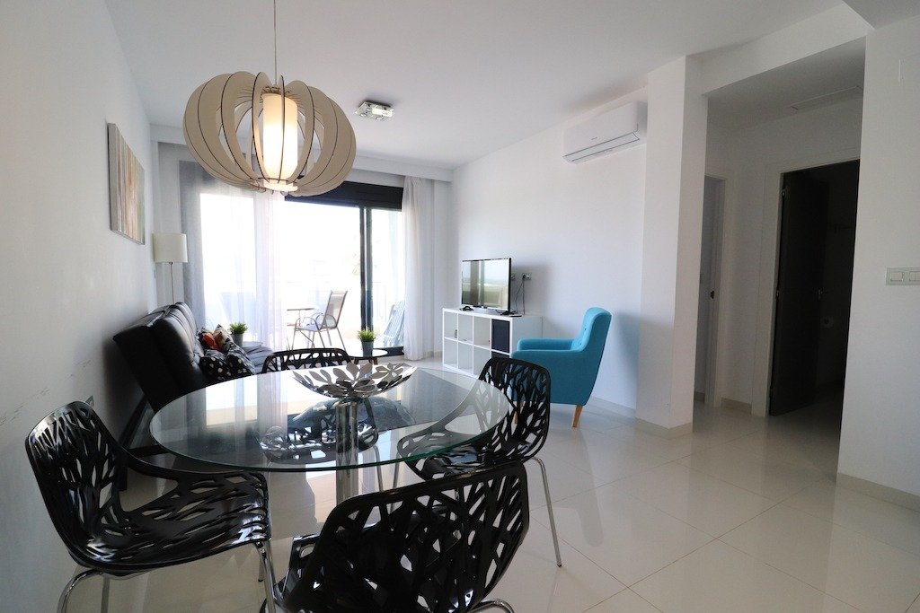 Resale - 2 Bedroom 2 Bathroom Bungalow in Pilar de la Horadada - Mil Palmeras - Alicante Resale - 2 Bedroom 2 Bathroom Bungalow in Pilar de la Horadada - Mil Palmeras - Alicante