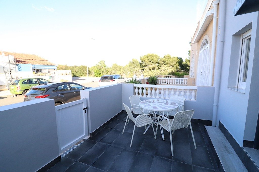 Resale - 1 Bedroom 1 Bathroom Bungalow in Torrevieja - El chaparral - Alicante Resale - 1 Bedroom 1 Bathroom Bungalow in Torrevieja - El chaparral - Alicante