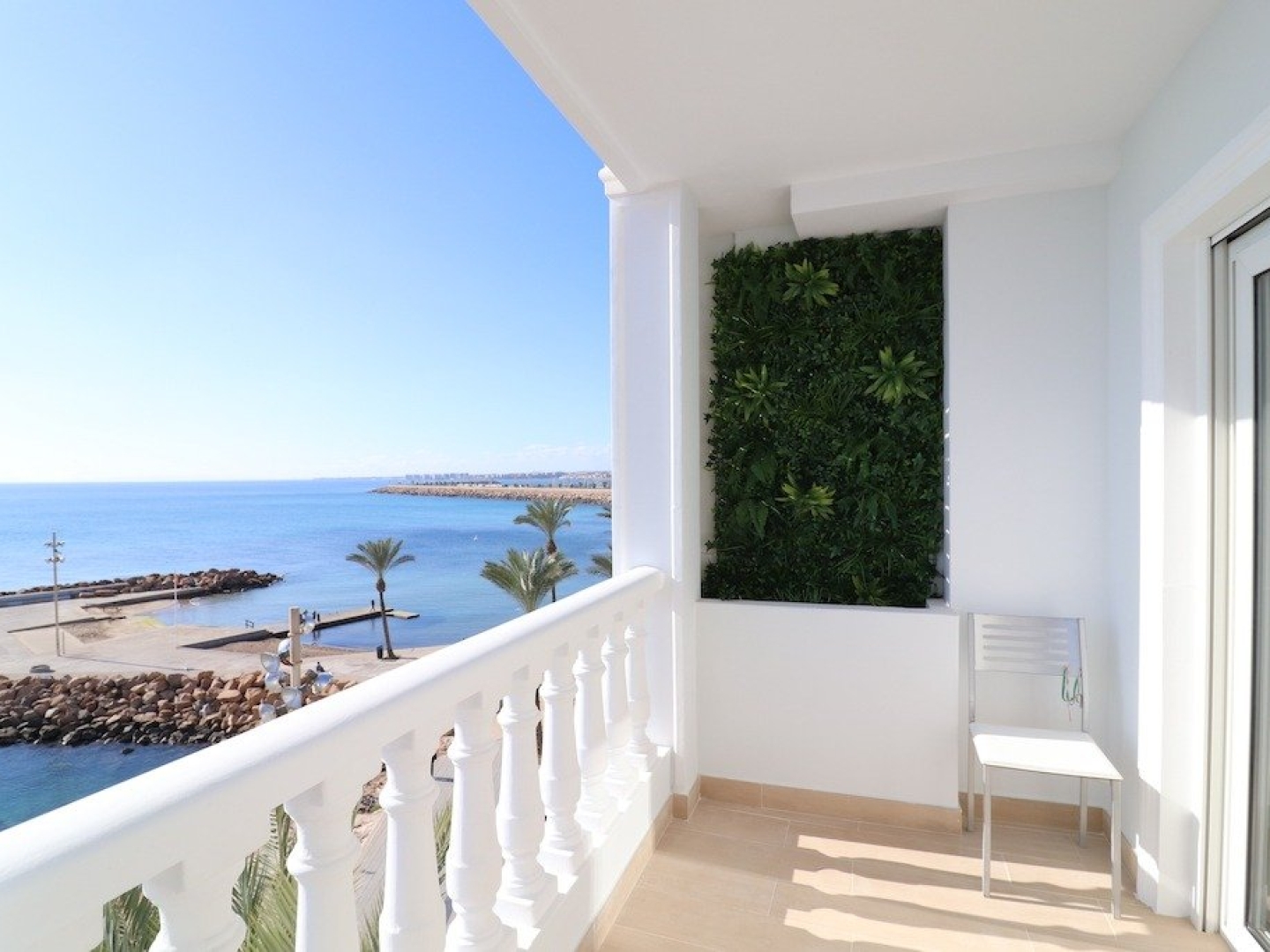 3 Bedroom 2 Bathroom Apartment in Torrevieja