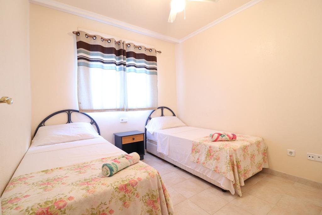 Resale - 3 Bedroom 2 Bathroom Terraced house in Orihuela Costa - Playa Flamenca - Alicante Resale - 3 Bedroom 2 Bathroom Terraced house in Orihuela Costa - Playa Flamenca - Alicante