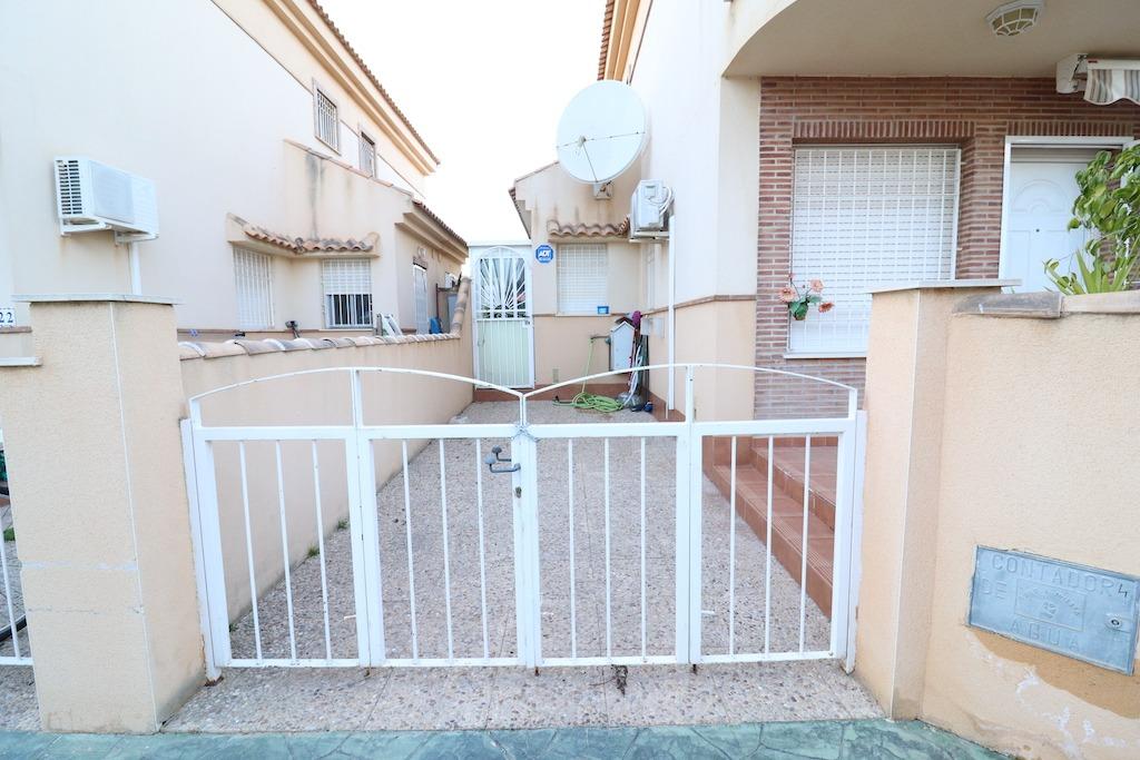 Resale - 3 Bedroom 2 Bathroom Terraced house in Orihuela Costa - Playa Flamenca - Alicante Resale - 3 Bedroom 2 Bathroom Terraced house in Orihuela Costa - Playa Flamenca - Alicante