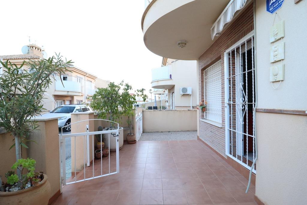 Resale - 3 Bedroom 2 Bathroom Terraced house in Orihuela Costa - Playa Flamenca - Alicante Resale - 3 Bedroom 2 Bathroom Terraced house in Orihuela Costa - Playa Flamenca - Alicante