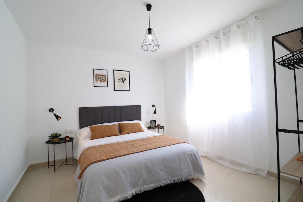 Resale - 3 Bedroom 2 Bathroom Terraced house in Orihuela Costa - Villamartin - Alicante Resale - 3 Bedroom 2 Bathroom Terraced house in Orihuela Costa - Villamartin - Alicante