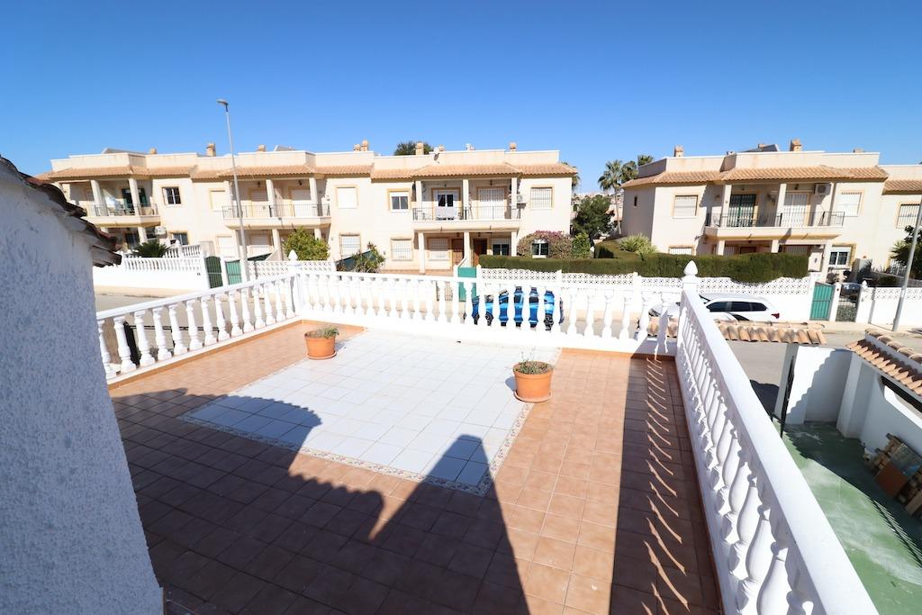 Resale - 3 Bedroom 2 Bathroom Terraced house in Orihuela Costa - Villamartin - Alicante Resale - 3 Bedroom 2 Bathroom Terraced house in Orihuela Costa - Villamartin - Alicante