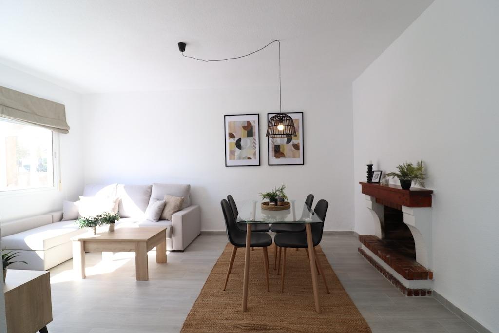 Resale - 3 Bedroom 2 Bathroom Terraced house in Orihuela Costa - Villamartin - Alicante Resale - 3 Bedroom 2 Bathroom Terraced house in Orihuela Costa - Villamartin - Alicante