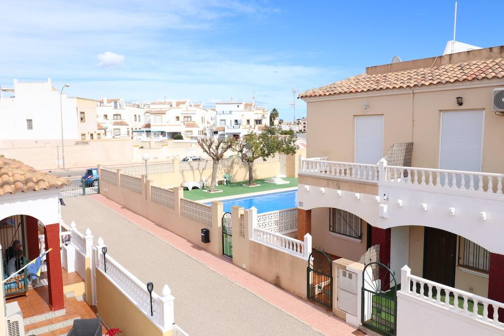 Resale - 3 Bedroom 2 Bathroom Terraced house in Orihuela Costa - Playa Flamenca - Alicante Resale - 3 Bedroom 2 Bathroom Terraced house in Orihuela Costa - Playa Flamenca - Alicante