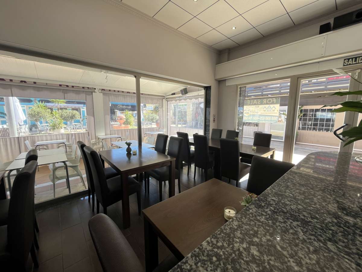 Resale - Commercial in Dehesa de Campoamor - - Alicante Resale - Commercial in Dehesa de Campoamor - - Alicante