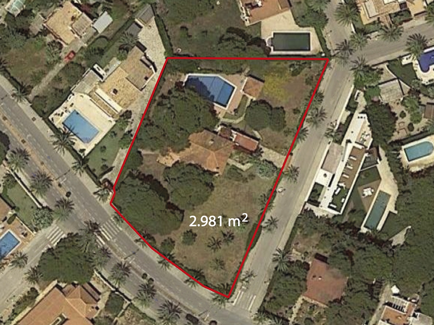 4 Bedroom 3 Bathroom Plot in Orihuela Costa