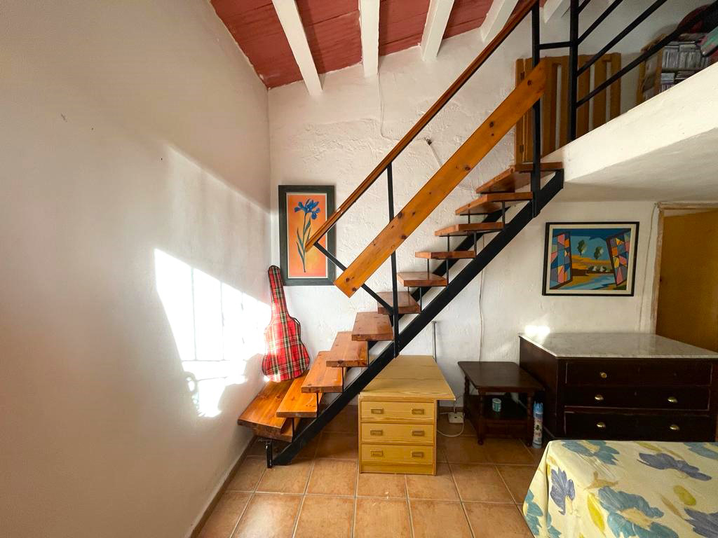 Resale - 4 Bedroom 2 Bathroom Plot in Orihuela Costa - Punta Prima - Alicante Resale - 4 Bedroom 2 Bathroom Plot in Orihuela Costa - Punta Prima - Alicante