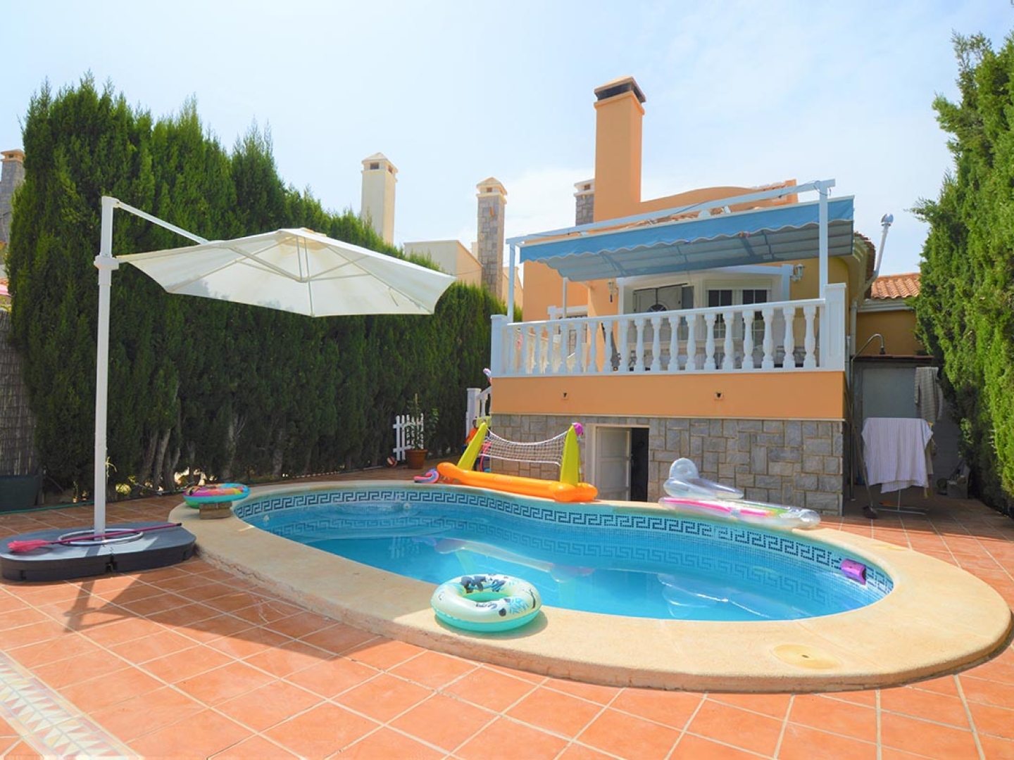 4 Bedroom 2 Bathroom Villa in Orihuela Costa