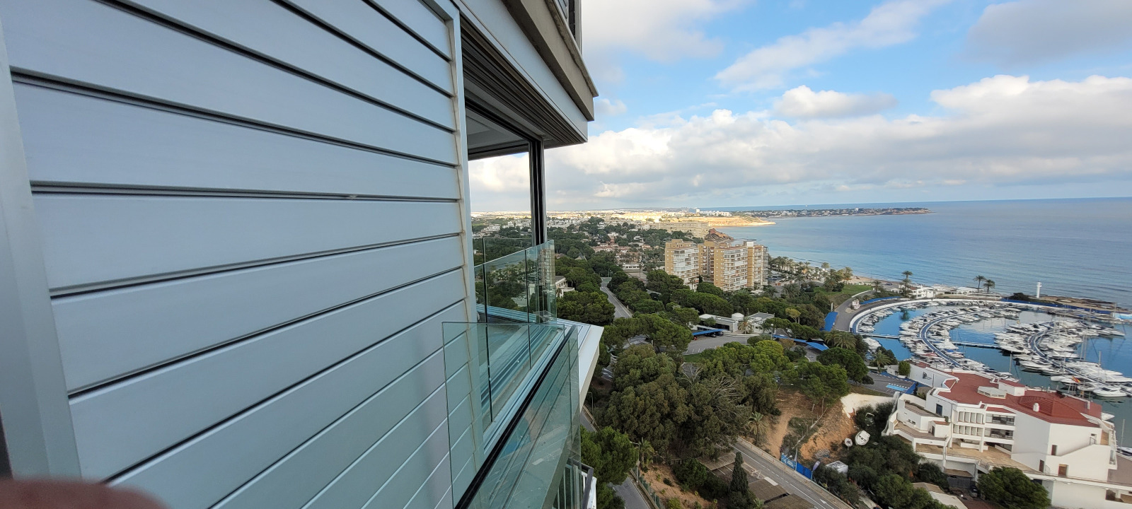 Resale - 3 Bedroom 2 Bathroom Flat / Apartment in Orihuela Costa - Campoamor - Alicante Resale - 3 Bedroom 2 Bathroom Flat / Apartment in Orihuela Costa - Campoamor - Alicante