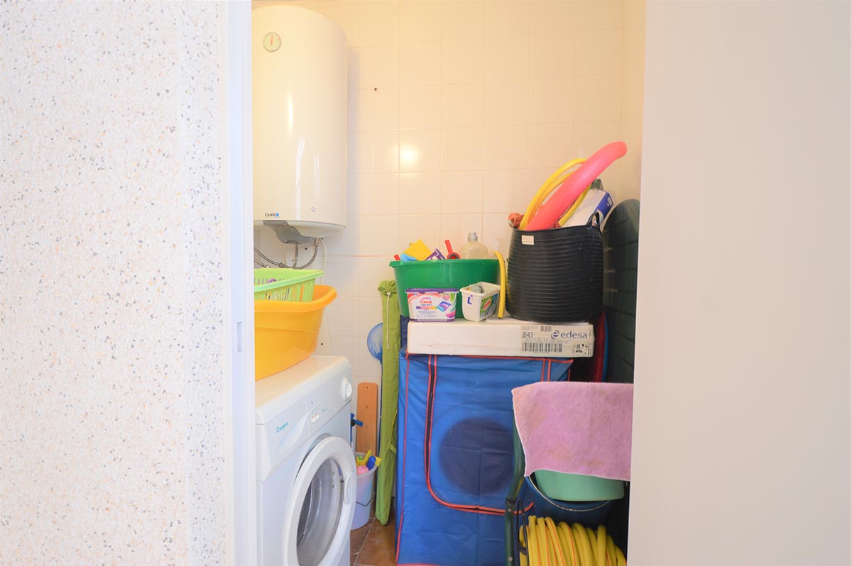 Resale - 3 Bedroom 3 Bathroom Townhouse in Orihuela Costa - Playa Flamenca - Alicante