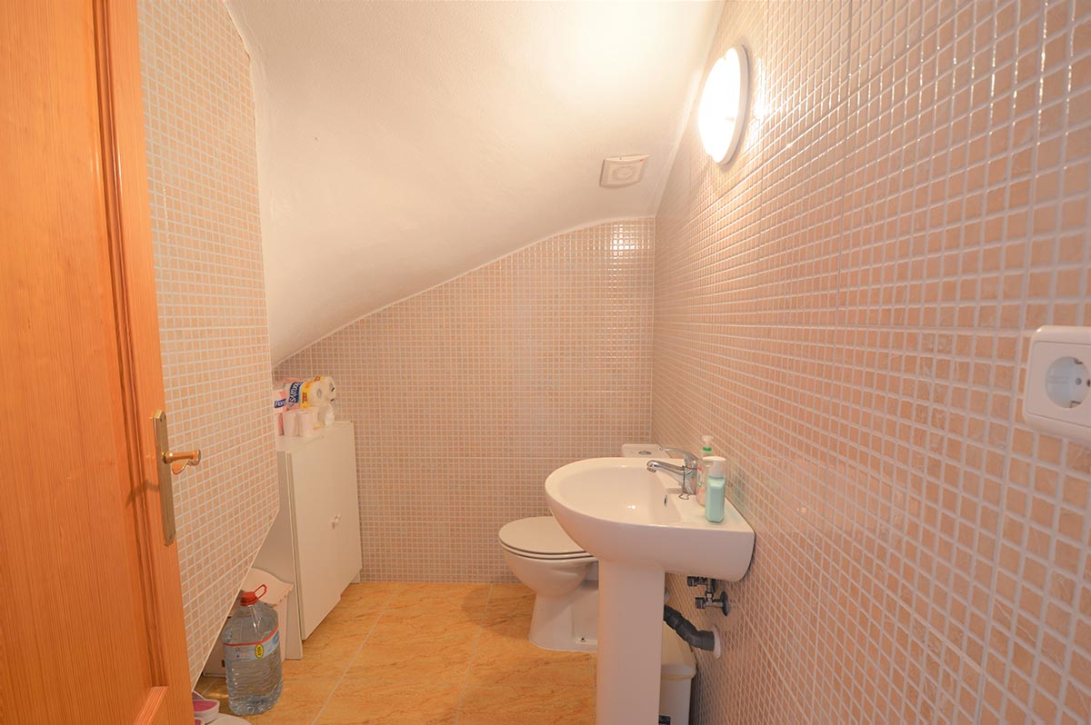 Resale - 3 Bedroom 3 Bathroom Townhouse in Orihuela Costa - Playa Flamenca - Alicante