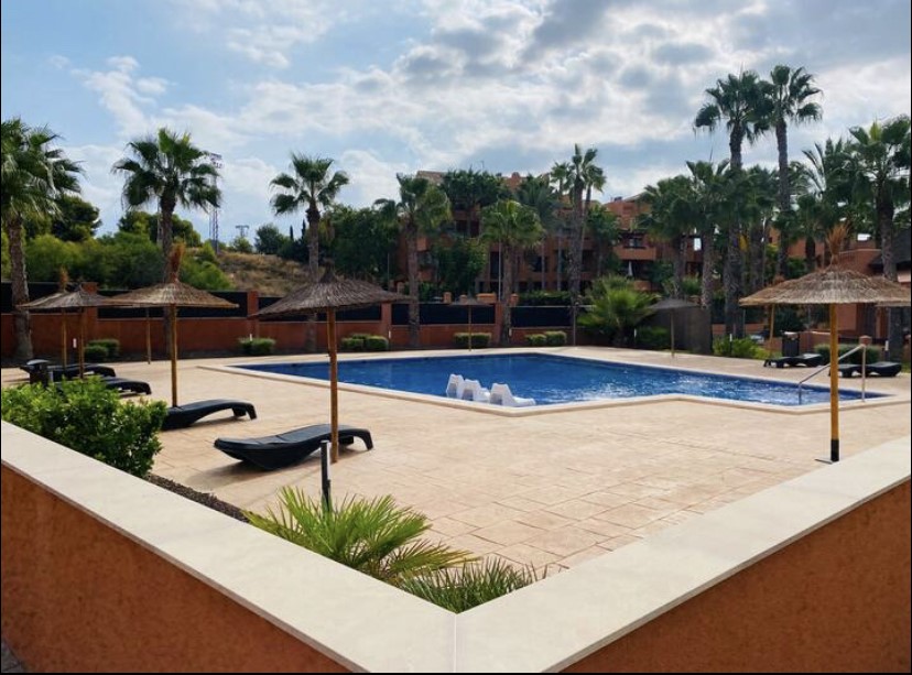 Resale - 2 Bedroom 2 Bathroom Apartment in Villamartín - - Alicante Resale - 2 Bedroom 2 Bathroom Apartment in Villamartín - - Alicante