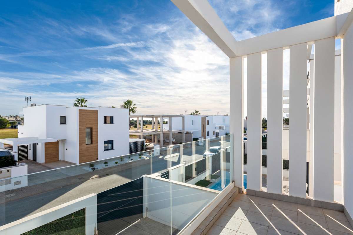Resale - 3 Bedroom 3 Bathroom Villa in San Javier - - Murcia Resale - 3 Bedroom 3 Bathroom Villa in San Javier - - Murcia