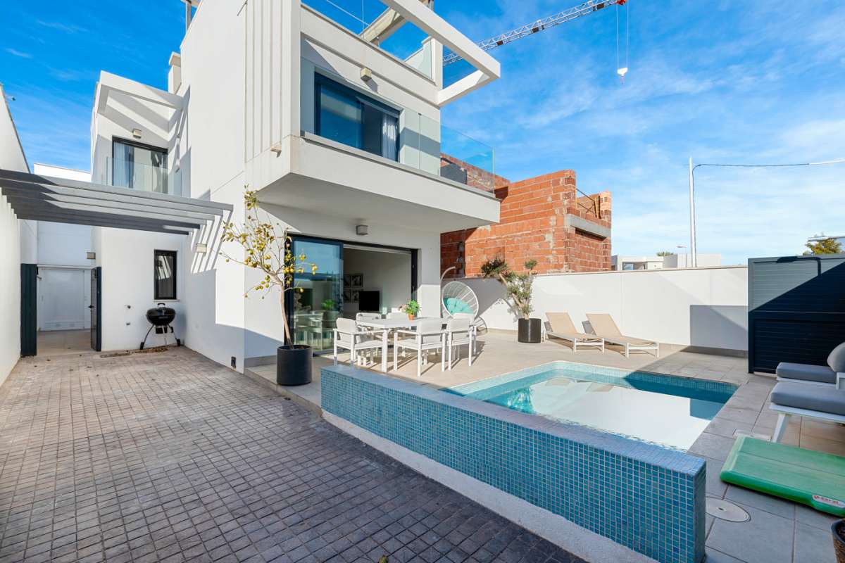 Resale - 3 Bedroom 3 Bathroom Villa in San Javier - - Murcia Resale - 3 Bedroom 3 Bathroom Villa in San Javier - - Murcia