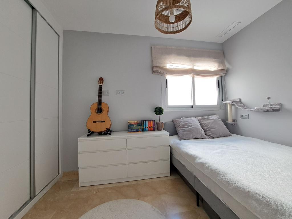 Resale - 3 Bedroom 2 Bathroom Apartment in Villamartín - - Alicante Resale - 3 Bedroom 2 Bathroom Apartment in Villamartín - - Alicante