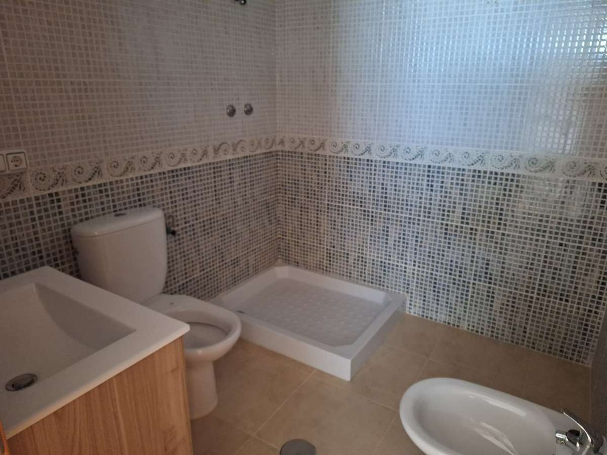 Resale - 3 Bedroom 2 Bathroom Apartment in Villamartín - - Alicante Resale - 3 Bedroom 2 Bathroom Apartment in Villamartín - - Alicante