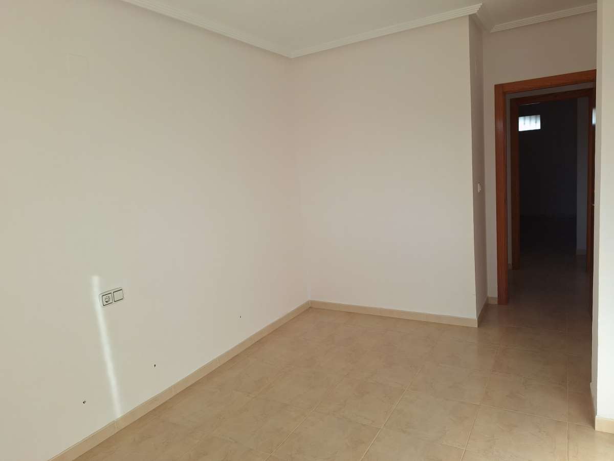 Resale - 3 Bedroom 2 Bathroom Apartment in Villamartín - - Alicante Resale - 3 Bedroom 2 Bathroom Apartment in Villamartín - - Alicante