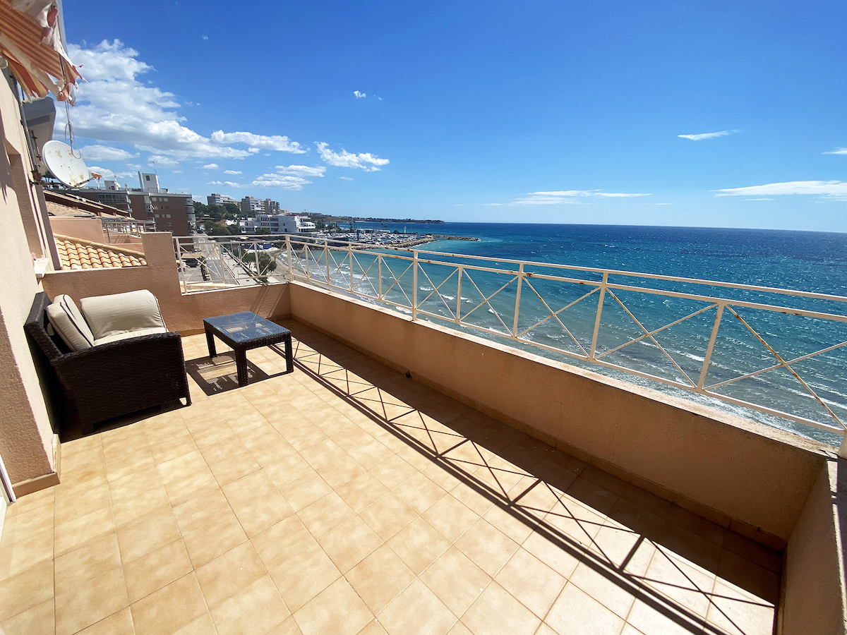 Sold - 4 Bedroom 4 Bathroom Townhouse in Orihuela Costa - Campoamor - Alicante Sold - 4 Bedroom 4 Bathroom Townhouse in Orihuela Costa - Campoamor - Alicante